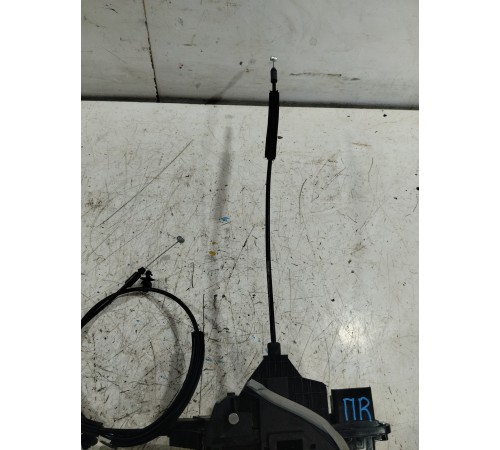 Замок двери передний правый