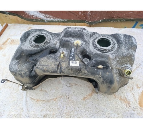 Бак топливный