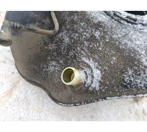 Бак топливный