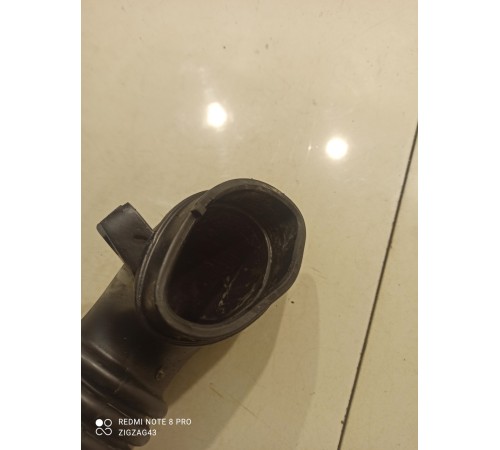 Патрубок воздушного фильтра