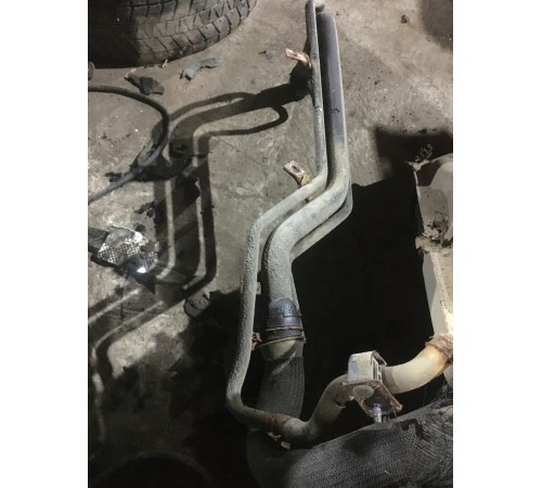 Горловина топливного бака