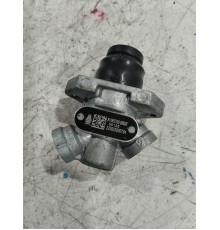 Клапан пневматический двухпозиционный трехходовой направленный регулирующий