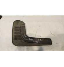 Брызговик задний задний левый