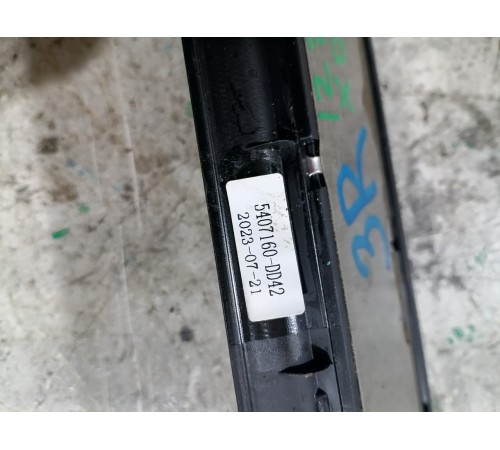 Накладка порога задняя правая