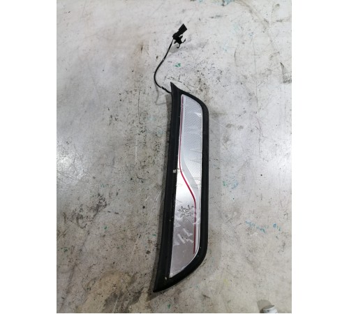 Накладка порога задняя правая