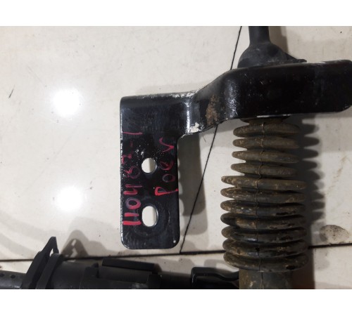 Рычаг с тросом аварийной разблокировки АКПП