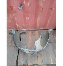 Подкрылок локер передний правый