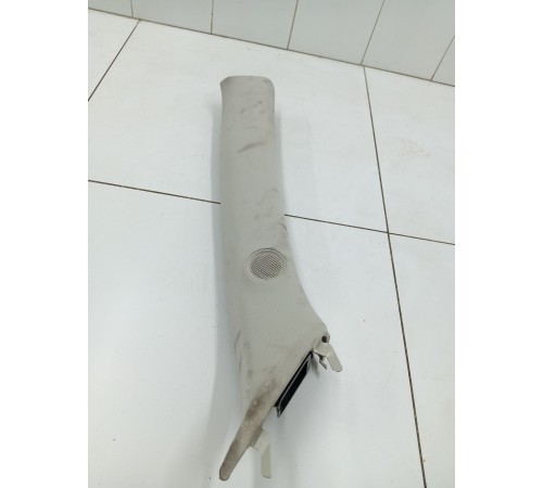 Обшивка стойки передняя правая