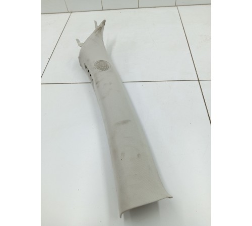 Обшивка стойки передняя правая