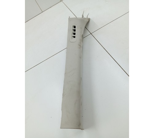 Обшивка стойки передняя правая