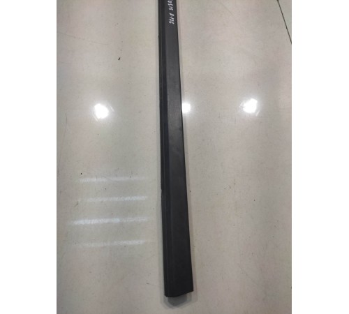 Уплотнитель стекла(передний правый наружний)