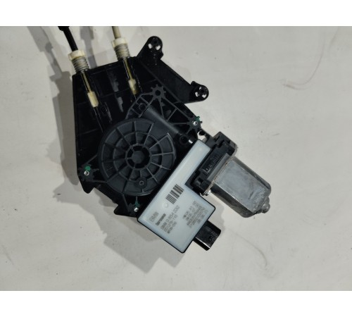 Стеклоподъемник (задний правый)