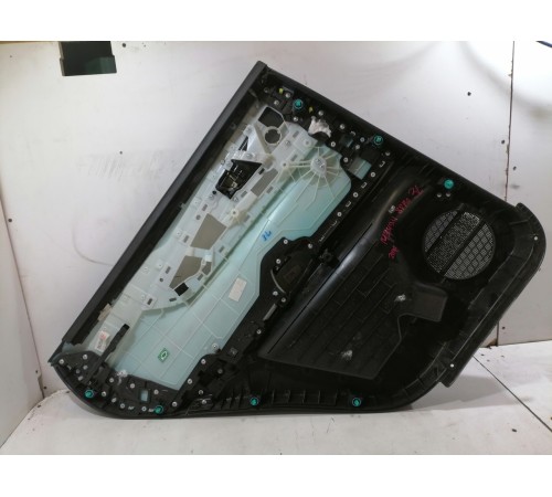 Обшивка двери задняя правая