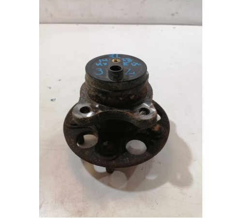 Ступица задняя левая