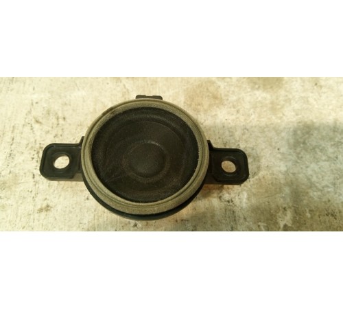 Динамик в торпеду средний левый