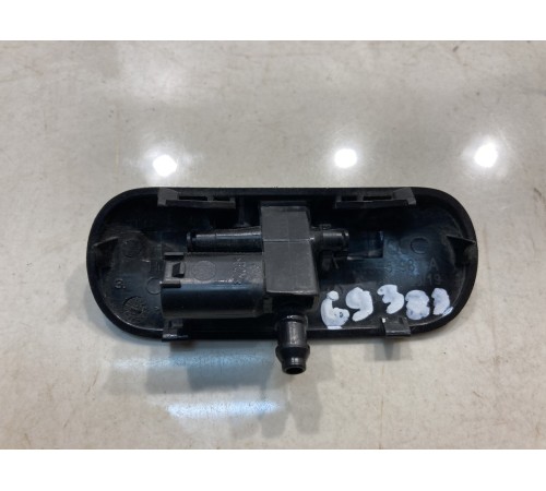 Форсунка омывателя фары