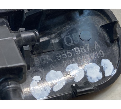 Форсунка омывателя фары