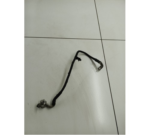 Клемма аккумулятора