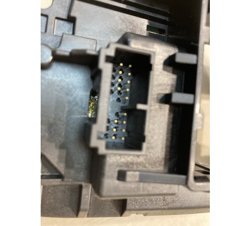 Кронштейн рулевого переключателя