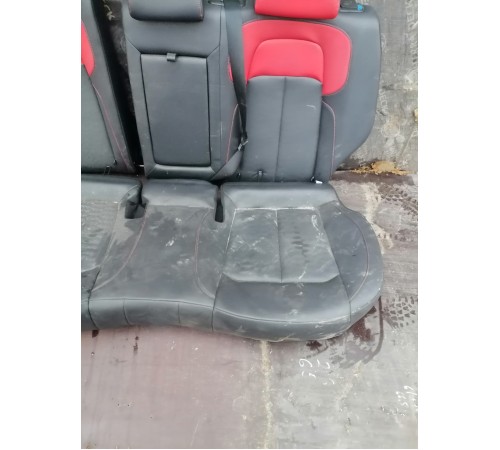 Задний ряд сидений