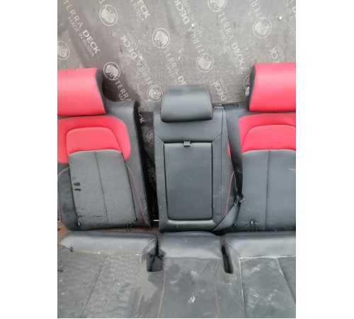 Задний ряд сидений