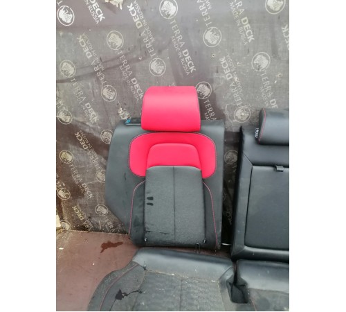 Задний ряд сидений