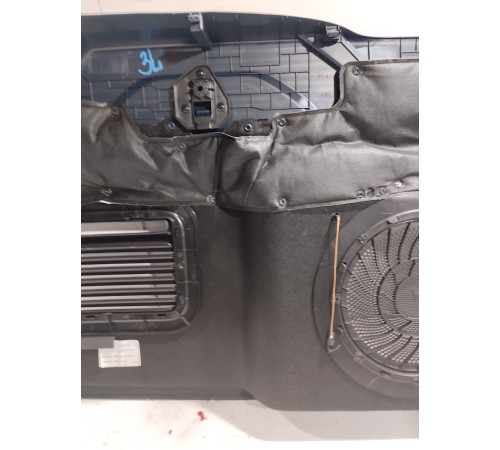 Обшивка багажника (задняя левая)