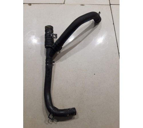 Тройник системы охлаждения с патрубками