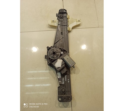 Стеклоподъёмник (задний, правый)