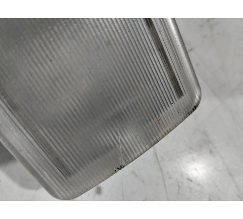 Плафон внутреннего освещения салона кабины