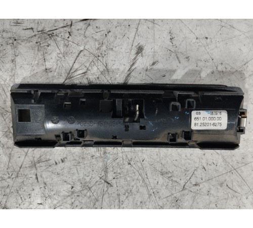 Плафон внутреннего освещения салона кабины