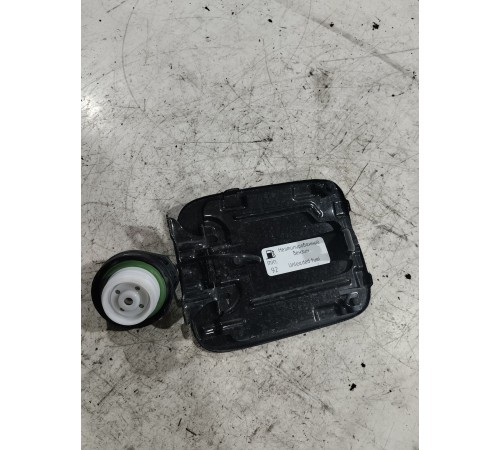 Лючок топливного бака