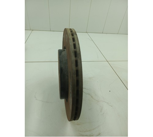 Тормозной диск передний