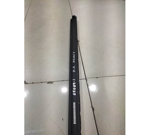 Уплотнитель стекла (передний, левый, внутренний)