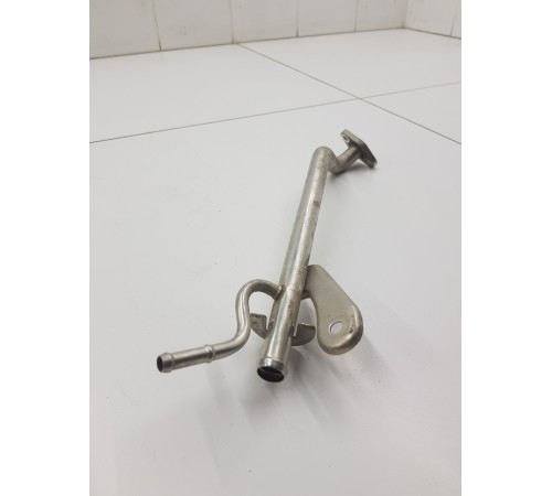 Трубка системы охлаждения металлическая