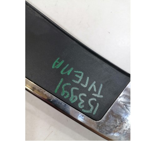 Накладка крышки багажника