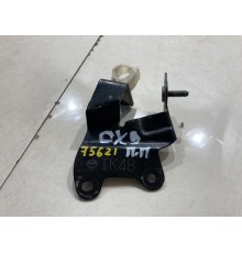 Кронштейн(передний правый)