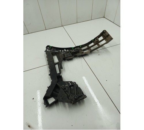 Кронштейн заднего бампера левый