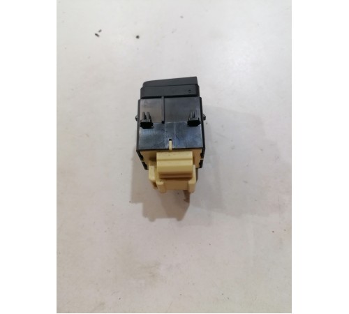 Кнопка обогрева сидений