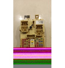 Блок предохранителей (салонный)