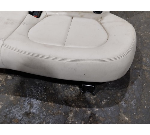 Задний ряд сидений