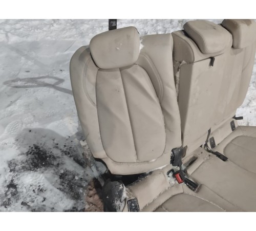 Задний ряд сидений