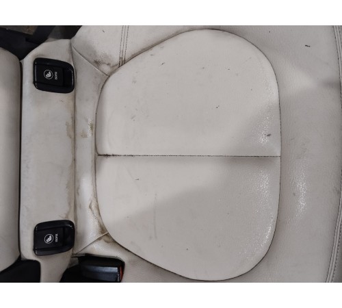 Задний ряд сидений