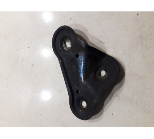 Кронштейн(крепление) подрамника передний правый