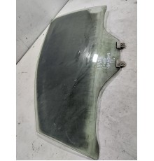 Стекло двери (переднее левое)