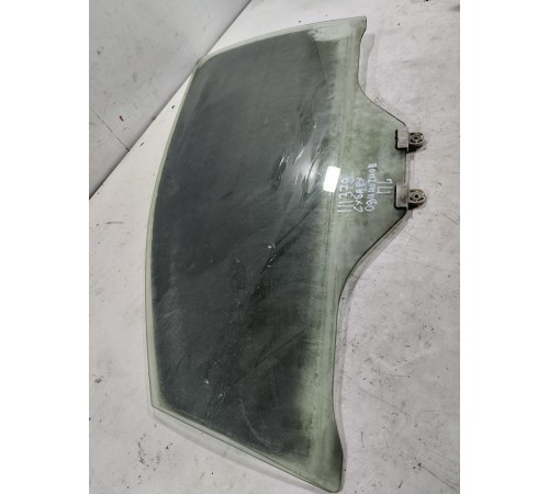 Стекло двери (переднее левое)