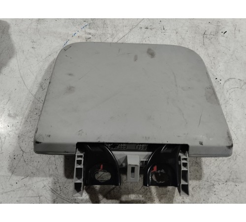 Крышка откидная ящика центральной консоли