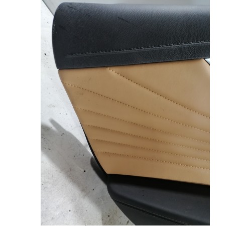 Обшивка двери задняя левая