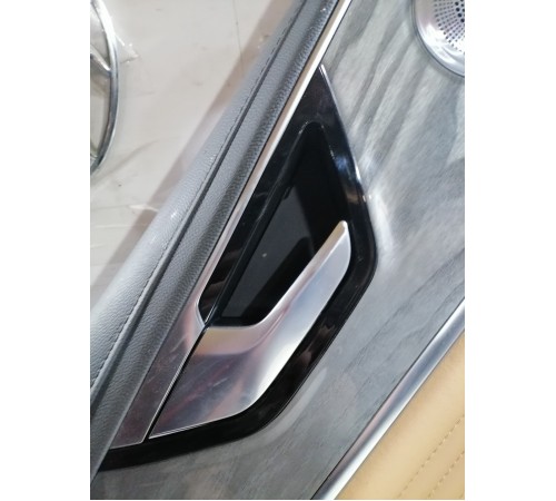 Обшивка двери задняя левая