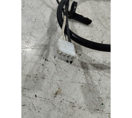 Датчик ABS задний левый